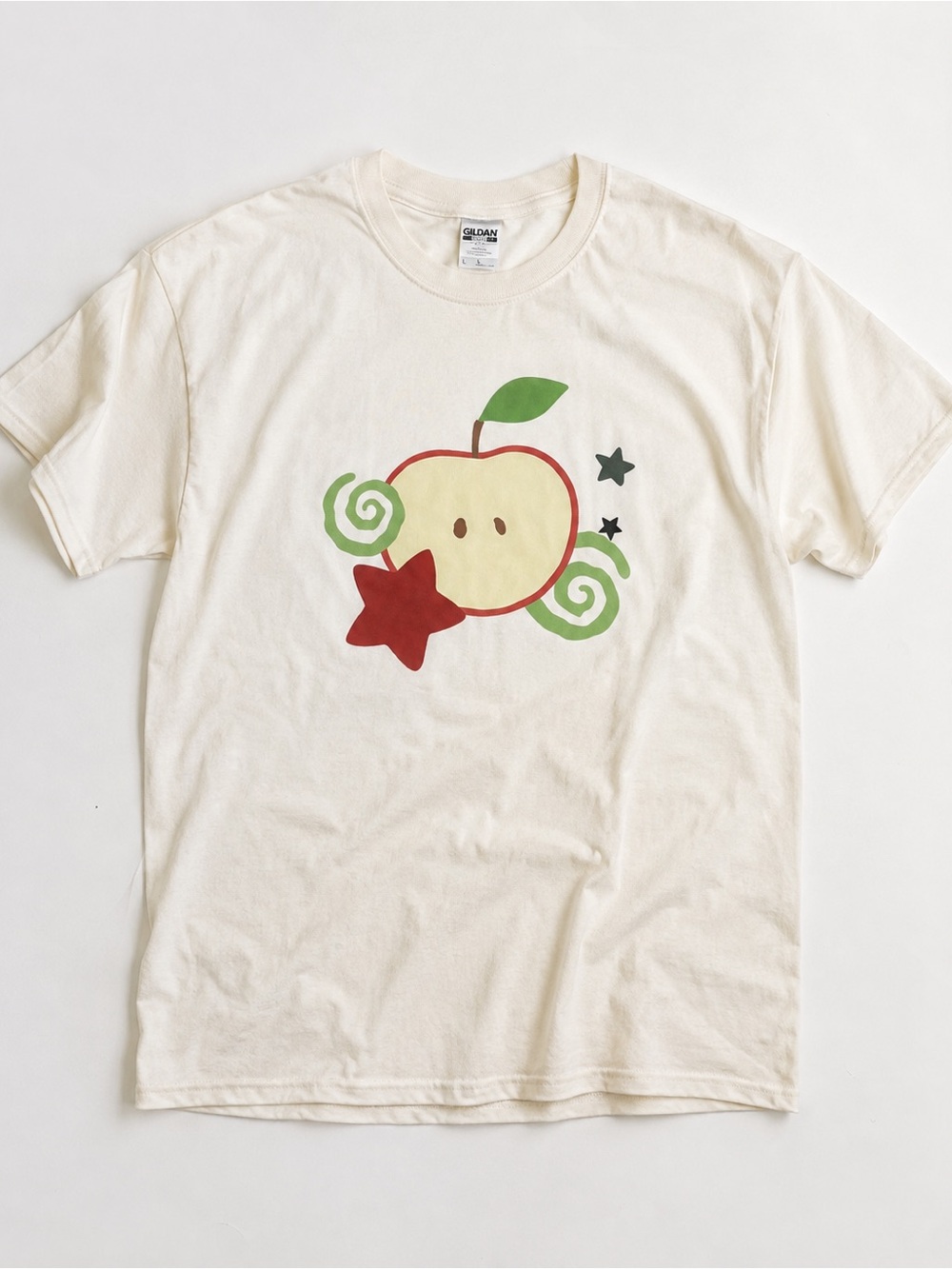 Cream Apple Red Star Graphic Tee Vintage Style